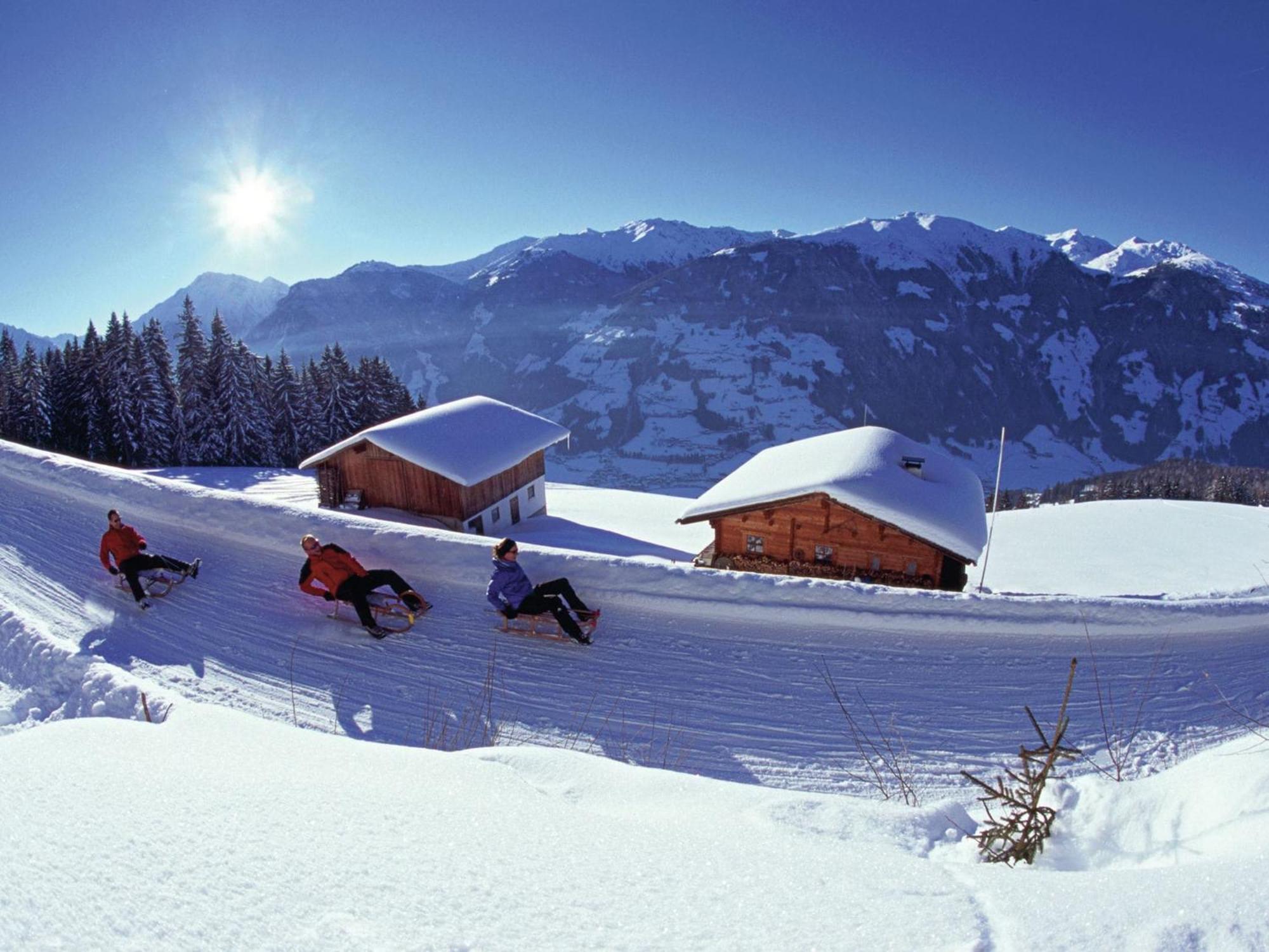 Spacious Holiday Flat Close To The Ski Area Uderns Eksteriør bilde