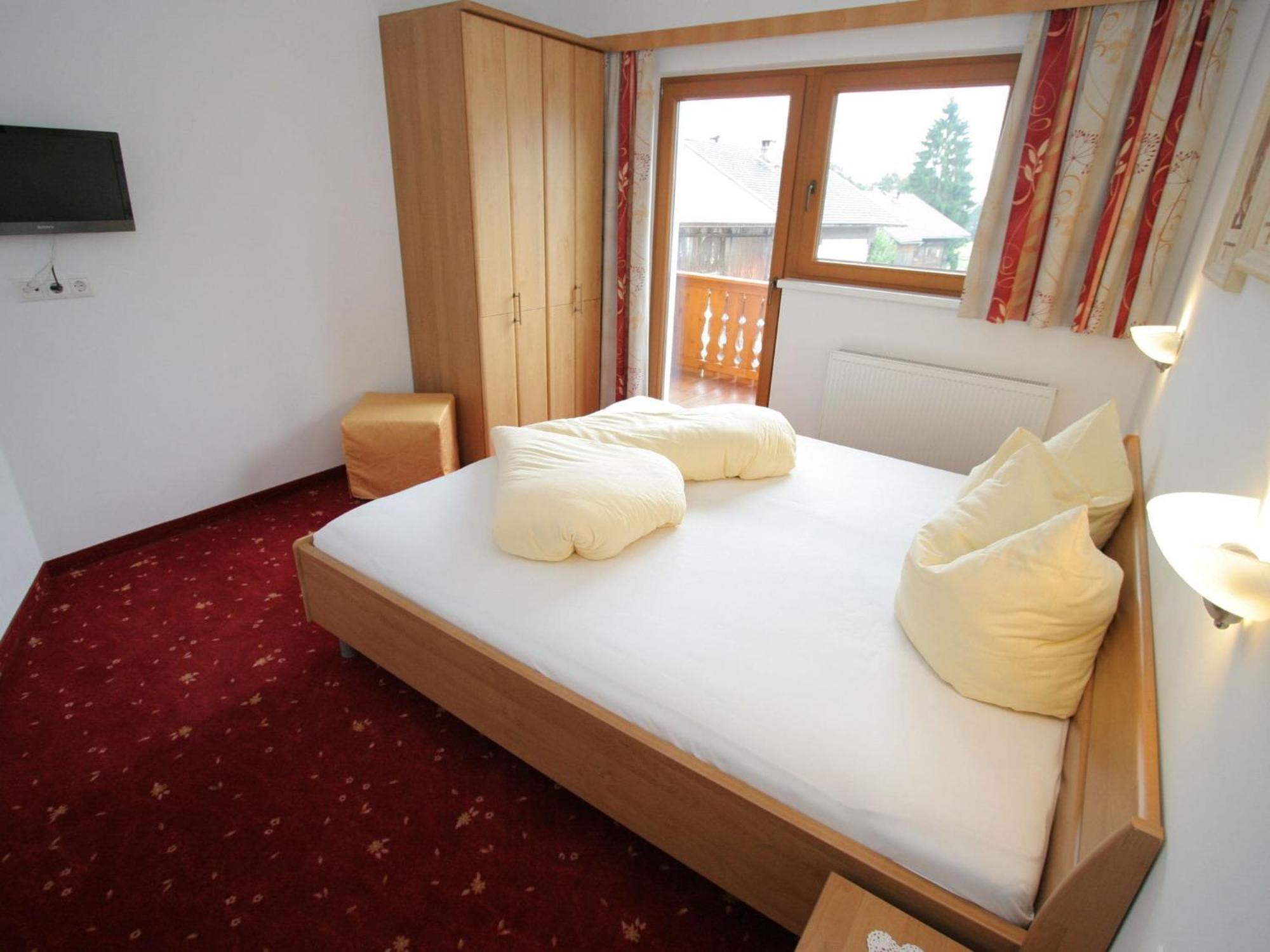 Spacious Holiday Flat Close To The Ski Area Uderns Eksteriør bilde