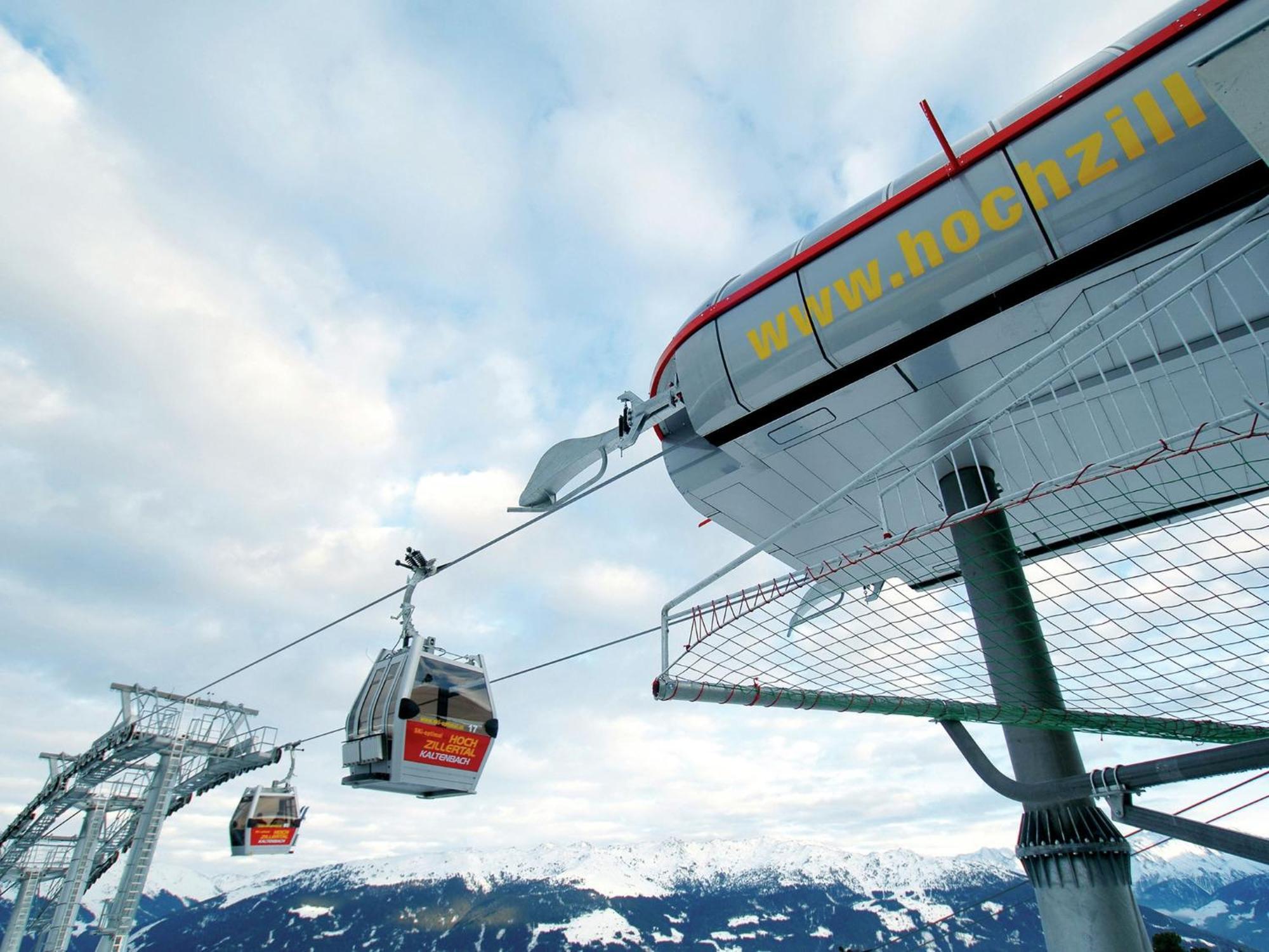 Spacious Holiday Flat Close To The Ski Area Uderns Eksteriør bilde